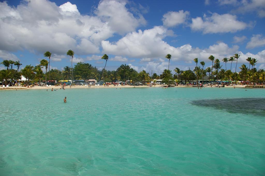 סן-פרנסואה Kaz Creole Aventure Tropicale Insolite, Fibre, Jardin Et Jacuzzi Prives מראה חיצוני תמונה